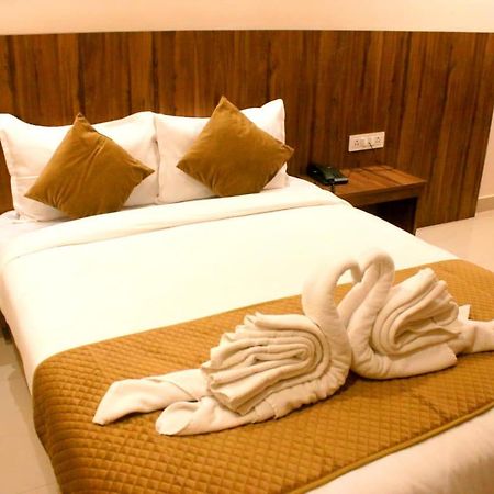 Hotel Sakura Inn Hosūr المظهر الخارجي الصورة