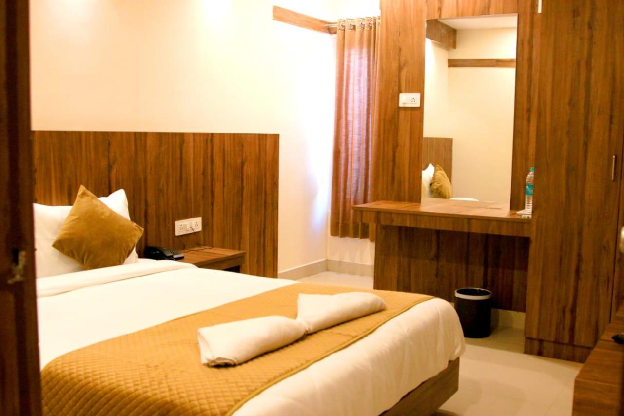 Hotel Sakura Inn Hosūr المظهر الخارجي الصورة