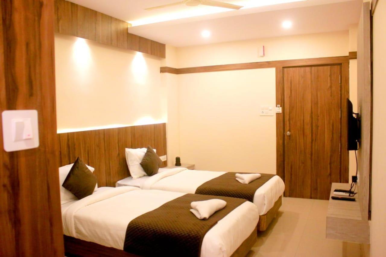 Hotel Sakura Inn Hosūr المظهر الخارجي الصورة