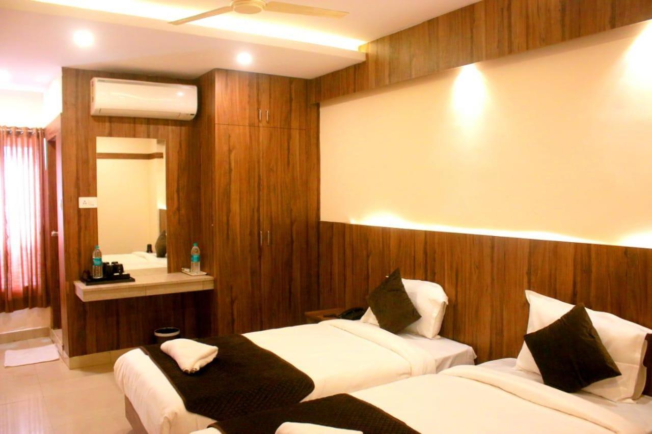 Hotel Sakura Inn Hosūr المظهر الخارجي الصورة